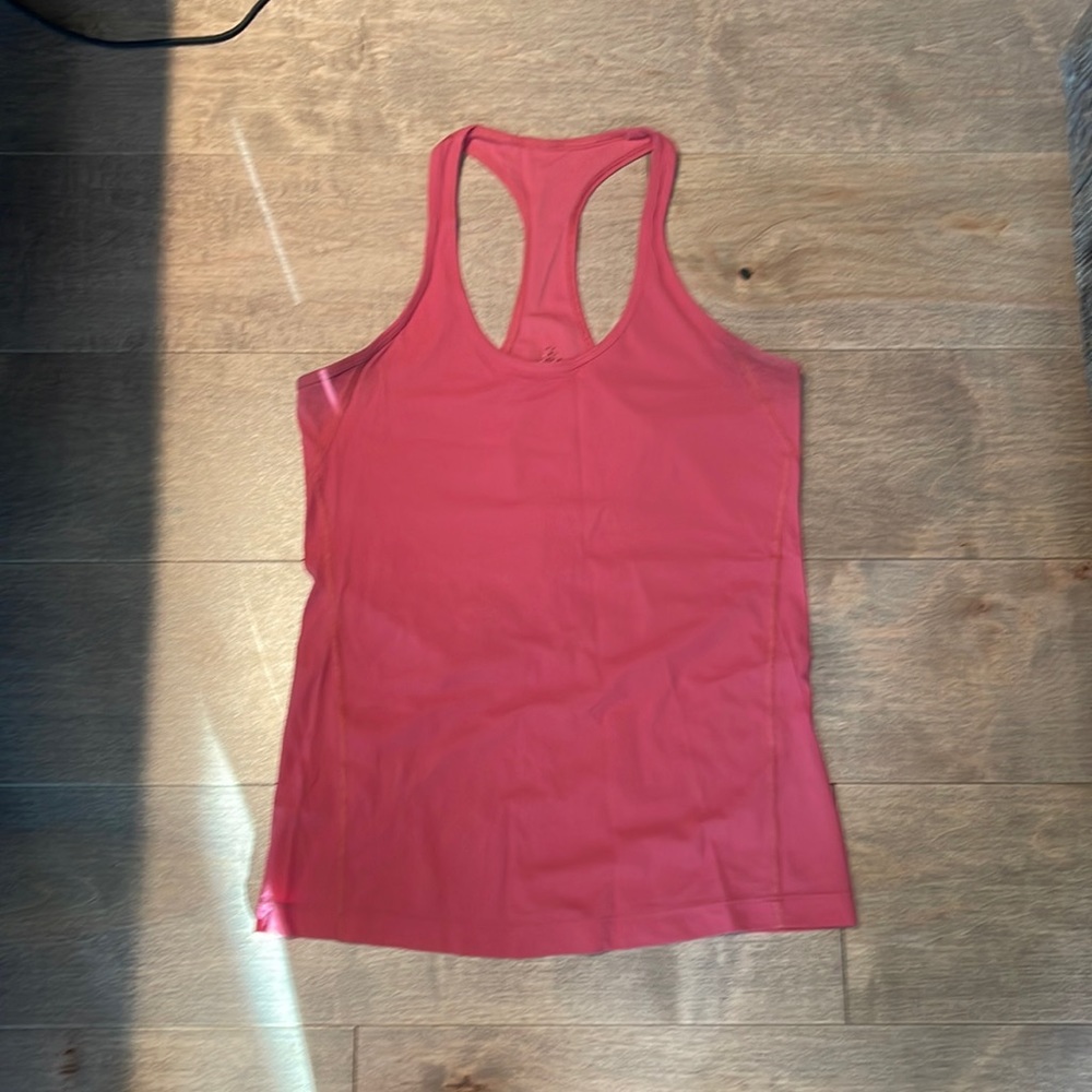 Like new Lulelemon tank. Slightly flowy and breathable